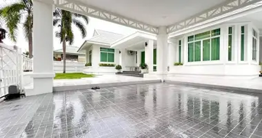 Дом 3 спальни в Паттайя, Таиланд