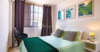 1 bedroom apartment in Arona, Spain
