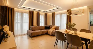 Appartement 4 chambres dans Varsovie, Pologne