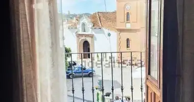 5 bedroom house in Spain