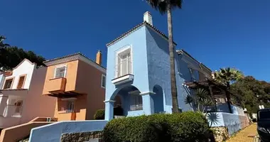 2 bedroom house in San Pedro Alcantara, Spain