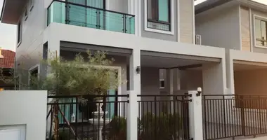 3 bedroom house in Nong Prue, Thailand