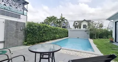 4 bedroom house in Pong, Thailand