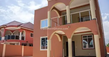 Dom 4 pokoi w Akra, Ghana
