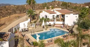3 bedroom house in Periana, Spain