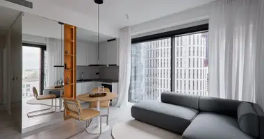 Mieszkanie 2 pokoi w Warszawa, Polska