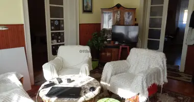 6 room house in Central Hungary, Hungary
