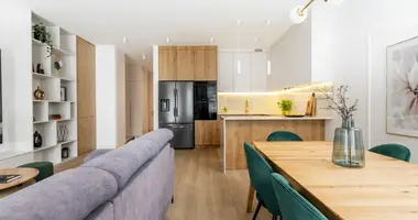Appartement 4 chambres dans Varsovie, Pologne