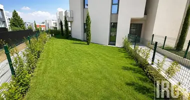 Apartamento 2 habitaciones en Tirana Municipality, Albania