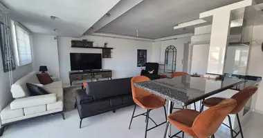 Mieszkanie 5 pokojów w Kestel, Turcja