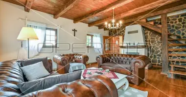 Casa 4 habitaciones en Trski Vrh, Croacia