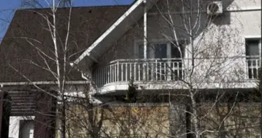 Haus 5 zimmer in Nowa Dolyna, Ukraine