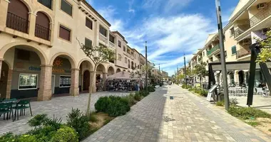 2 bedroom apartment in Los Alcazares, Spain