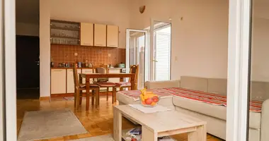 Wohnung 1 Schlafzimmer in Tivat, Montenegro