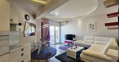 Apartamento 3 habitaciones en Budva, Montenegro
