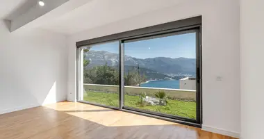 3 bedroom apartment in Budva, Montenegro