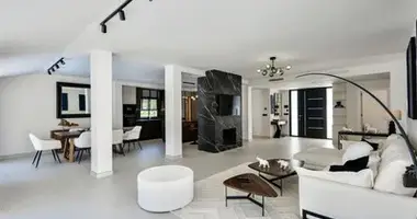 6 bedroom house in Marbella, Spain