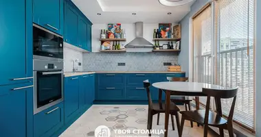 Apartamento 3 habitaciones en Kopishche, Belarús