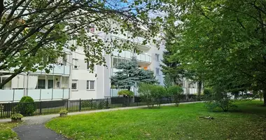 Wohnung 3 zimmer in Warschau, Polen