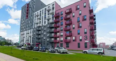 Appartement 2 chambres dans Kopishche, Bélarus
