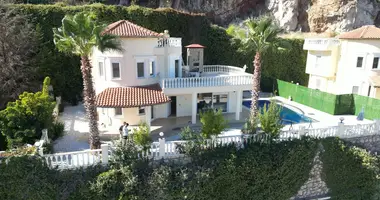 Villa 3 chambres dans Alanya, Turquie