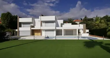 Haus 4 Schlafzimmer in Agios Tychonas, Zypern