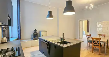 Apartamento 4 habitaciones en Lodz, Polonia