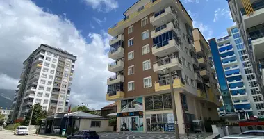 Mieszkanie 2 pokoi w Mahmutlar, Turcja