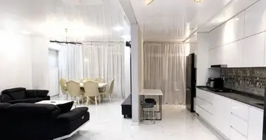 Apartamento 4 habitaciones en Batumi, Georgia