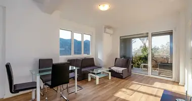 2 bedroom apartment in Rafailovici, Montenegro