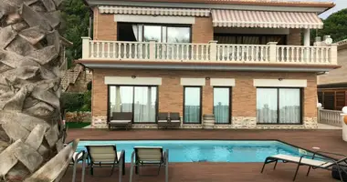Villa in Serrabrava, Spanien