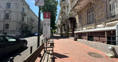 3 room apartment in Odesa, Ukraine