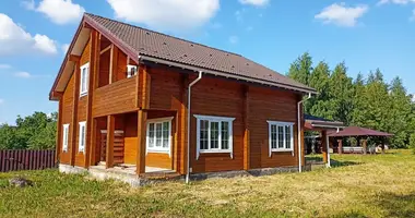 Dom wolnostojący w Sarsunski sielski Saviet, Białoruś