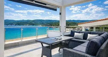 Villa 5 habitaciones en Neos Marmaras, Grecia