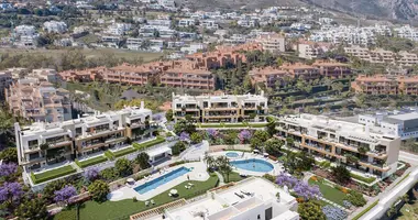 2 bedroom apartment in Estepona, Spain