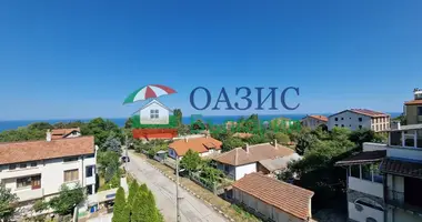 Mieszkanie 2 pokoi w Bjała, Bułgaria