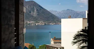 Mieszkanie 2 pokoi w Dobrota, Czarnogóra