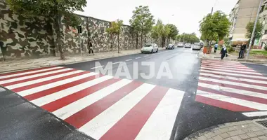 Дом 3 комнаты в Тирана, Албания