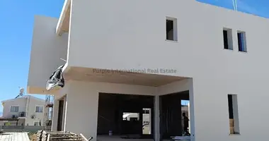Villa 4 chambres dans Péyia, Chypre
