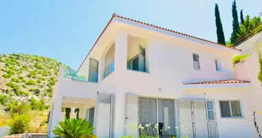 Villa in Kamares, Zypern