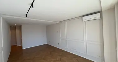 Mieszkanie 2 pokoi w Tirana Municipality, Albania