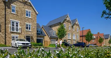 Wohnung 3 Schlafzimmer in Fleet, Großbritannien