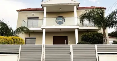 6 bedroom house in Palodeia, Cyprus