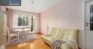 Apartamento 3 habitaciones en Vilna, Lituania