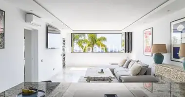 2 bedroom apartment in Benahavis, Spain