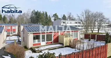 Haus 2 zimmer in Verwaltungsgemeinschaft Helsinki, Finnland