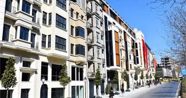 Квартира 2 спальни в 150 Taksim 360, Турция