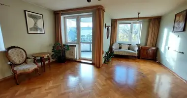 Квартира 4 комнаты в Варшава, Польша