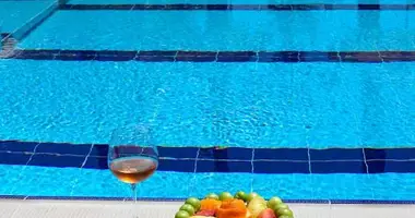 Antalya Lara Hotel A 980 m² plot featuring 52 rooms, an outdoor swimming pool in Muratpasa, Turkey