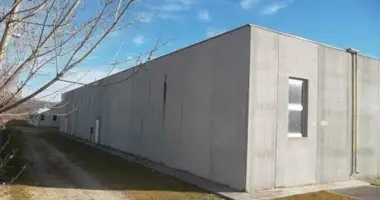 Commercial property 800 m² in Terni, Italy